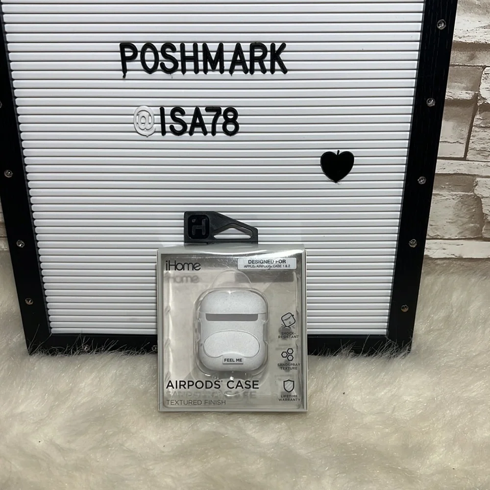 iHOME AirPods Case Sandspary Texture Finish
